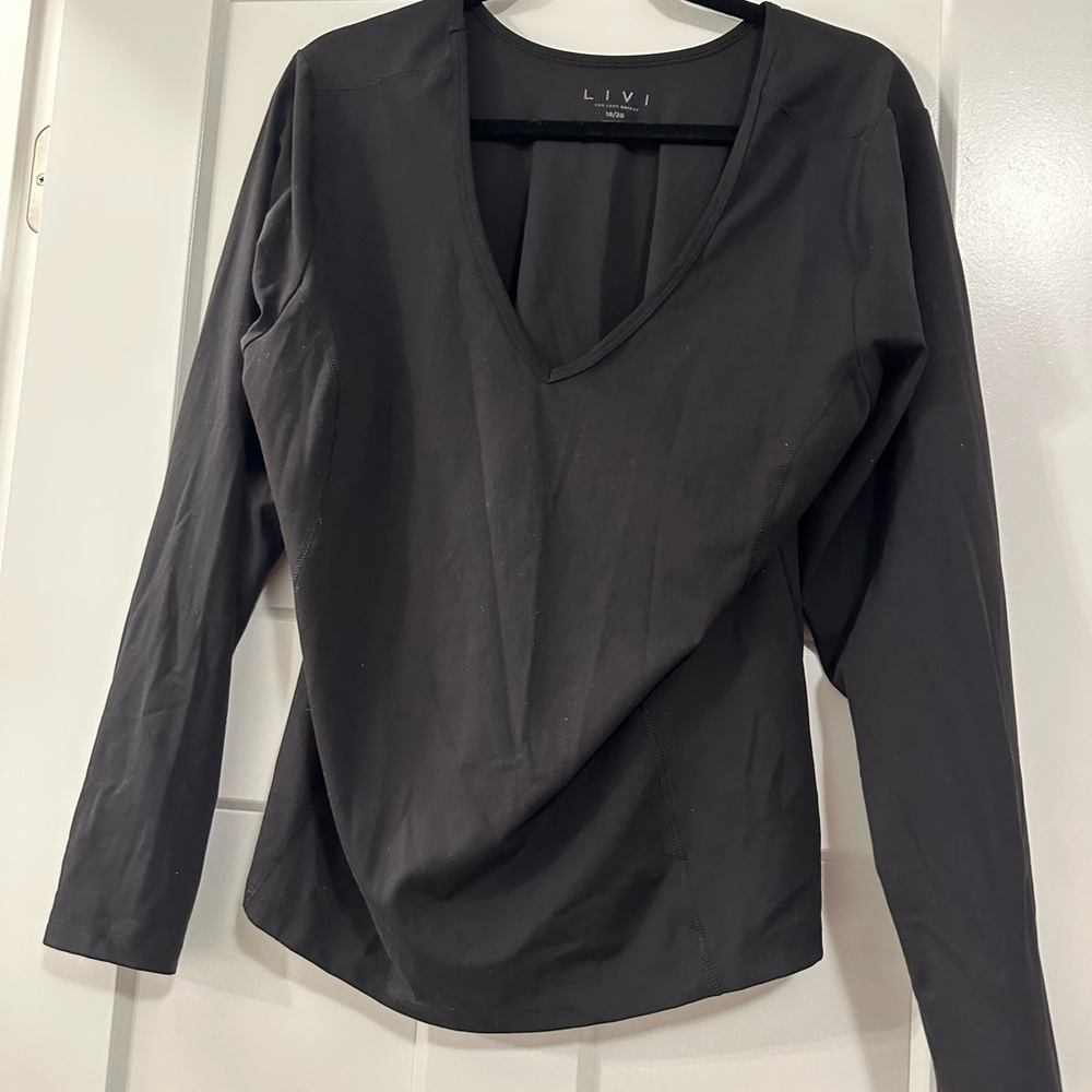 Livi Active Charcoal V-Neck Long Sleeve Top
